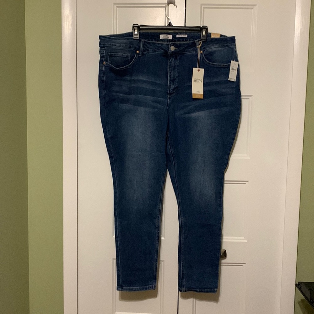 NWT Royalty For Me Vintage Royalty High Rose Skinny Jean Authentic Stretch 24W